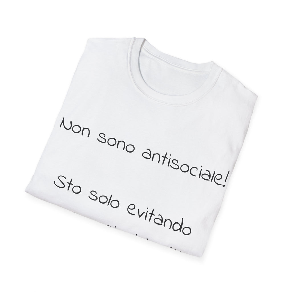 T-Shirt italiana ironica - "Non sono antisociale! Sto solo evitando conversazioni inutili"
