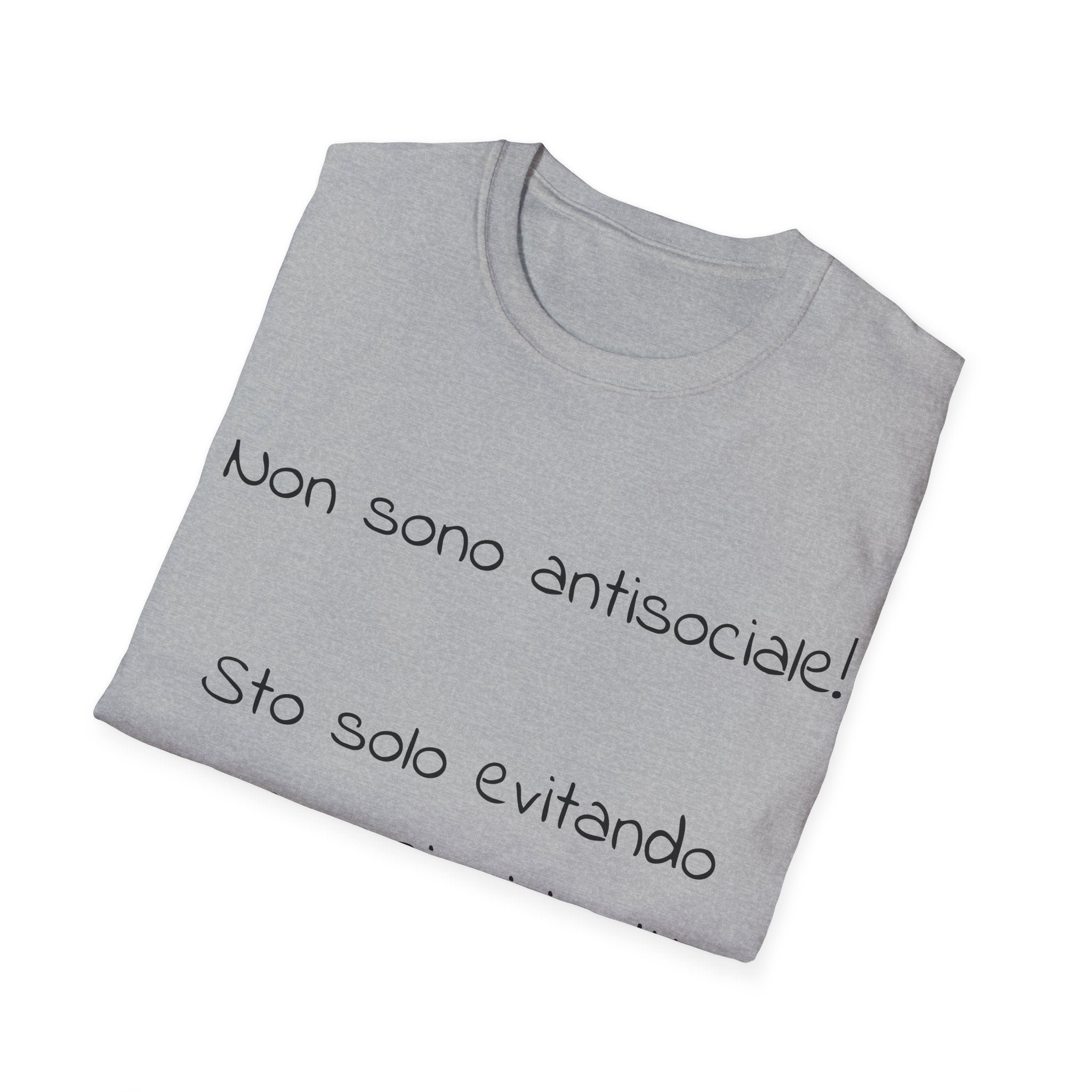 T-Shirt italiana ironica - "Non sono antisociale! Sto solo evitando conversazioni inutili"
