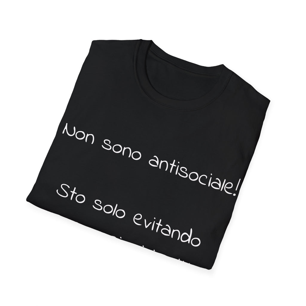 T-Shirt italiana ironica - "Non sono antisociale! Sto solo evitando conversazioni inutili"